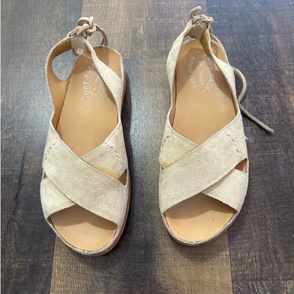 Kork Ease Cream Aaron Suede Criss Cross Sandals Size 6 - Picture 1 of 10